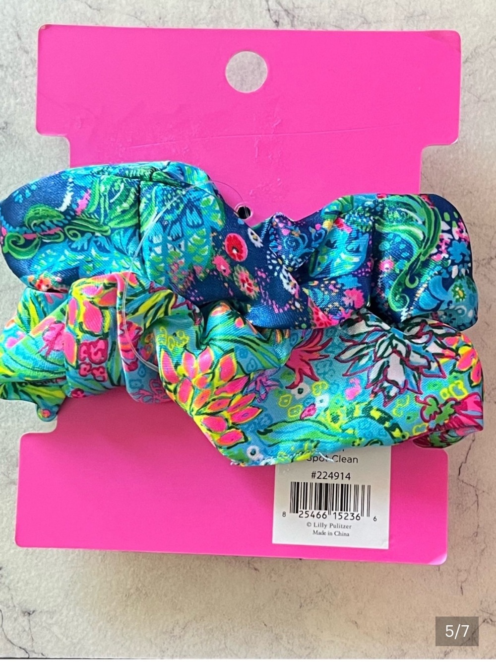 Lilly Pulitzer Floral Sayin Scrunchie Set of 2 - Picture 3 of 4